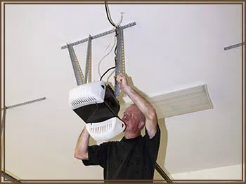 SOS Garage Doors Los Angeles, CA 323-873-2434 - openers-cont-gr-02m