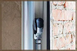 SOS Garage Doors Los Angeles, CA 323-873-2434 - springs-sid-gr-02m